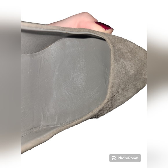 GUCCI Gray Suede Pumps (flawed) - Picture 6 of 14